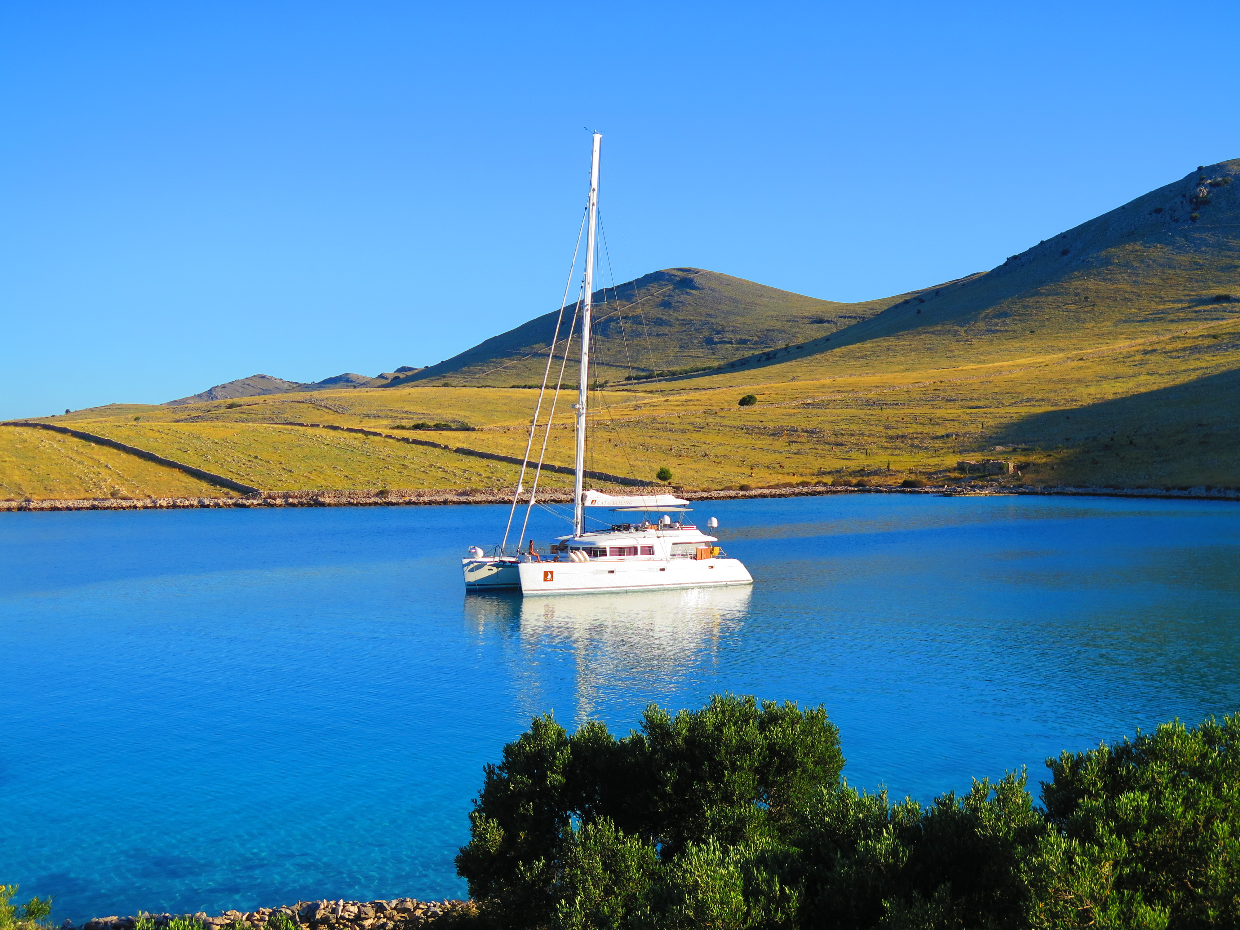 صور Lagoon 620 24