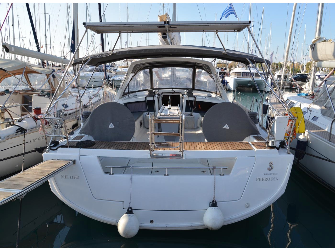 Oceanis 48