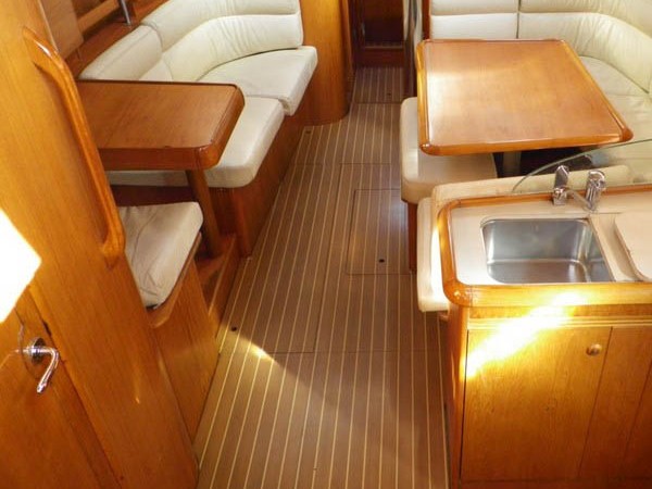 foto Sun Odyssey 43  3