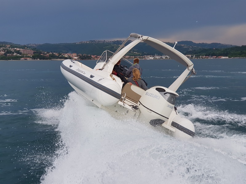 صور Tempest 800 3