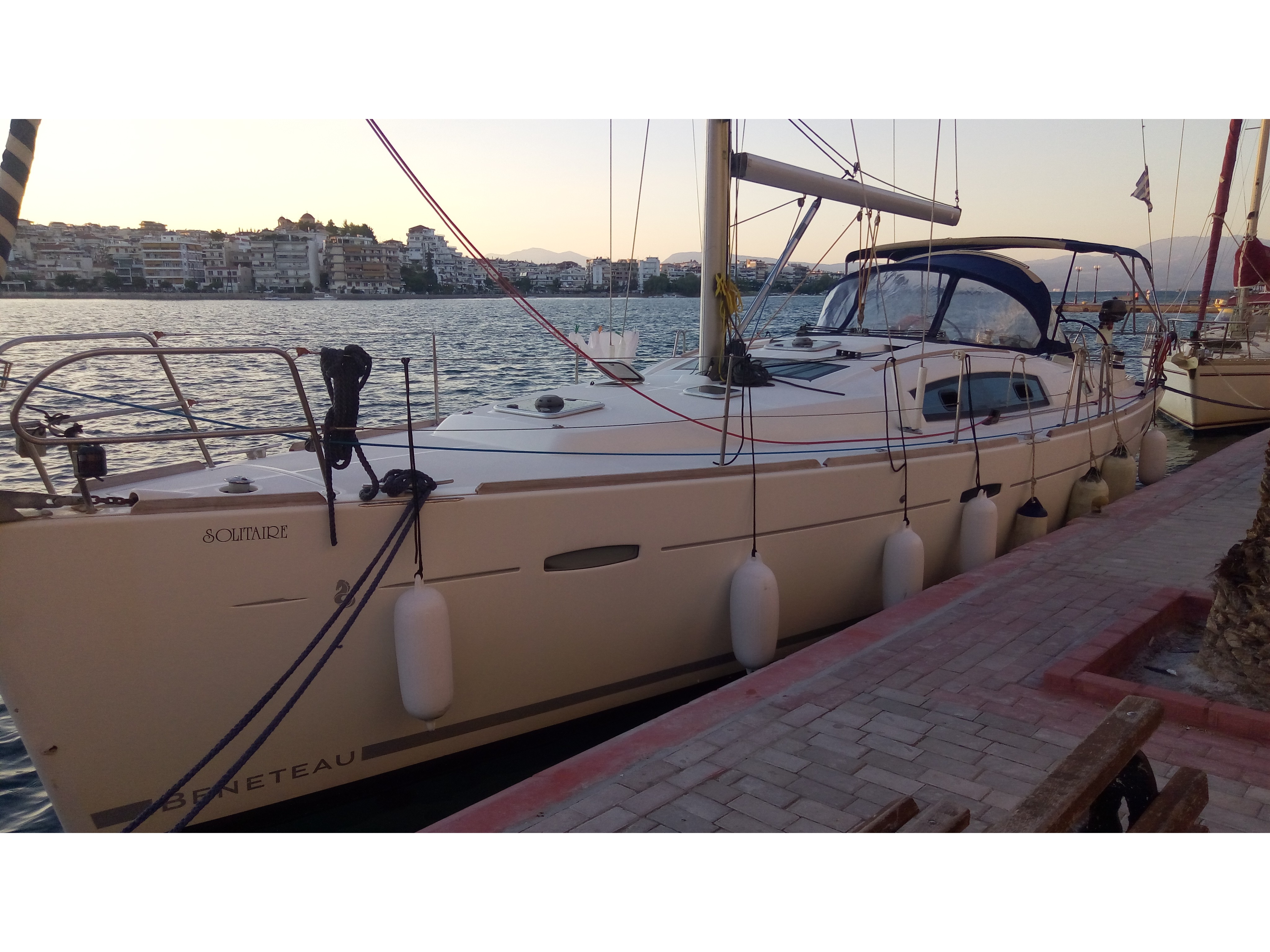 Oceanis 43