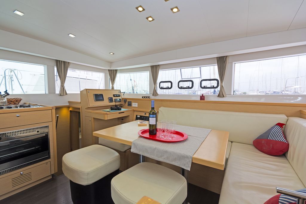 фото Lagoon 39 31