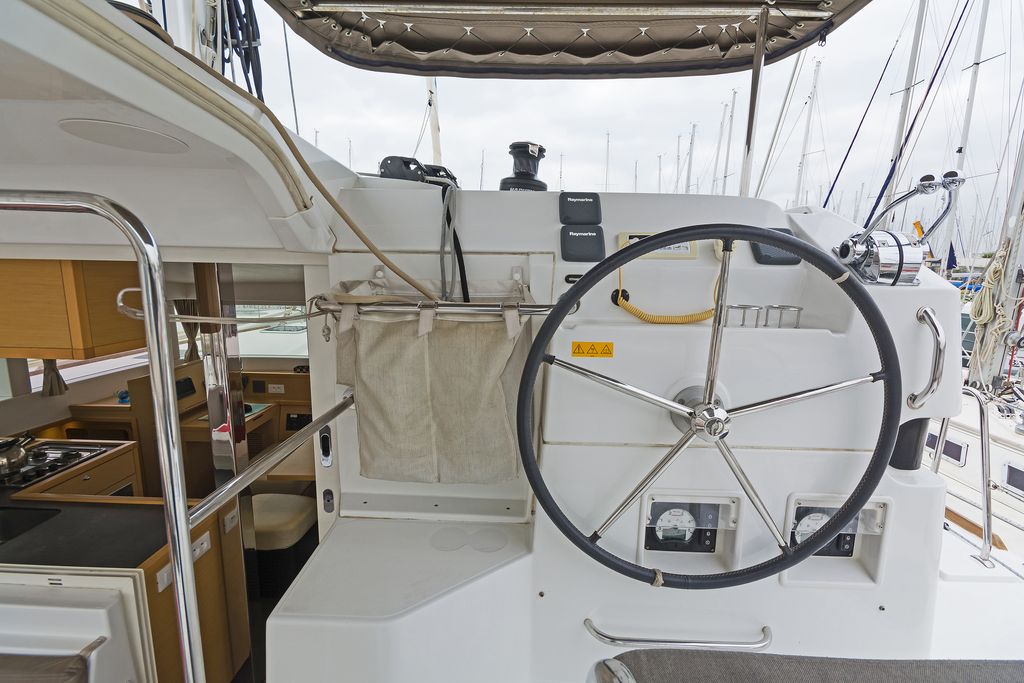 фото Lagoon 39 34