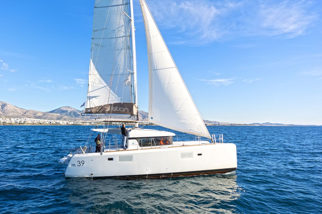 фото Lagoon 39 44