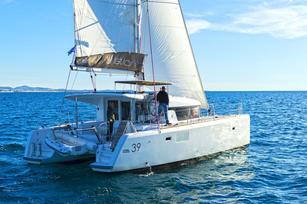 фото Lagoon 39 58