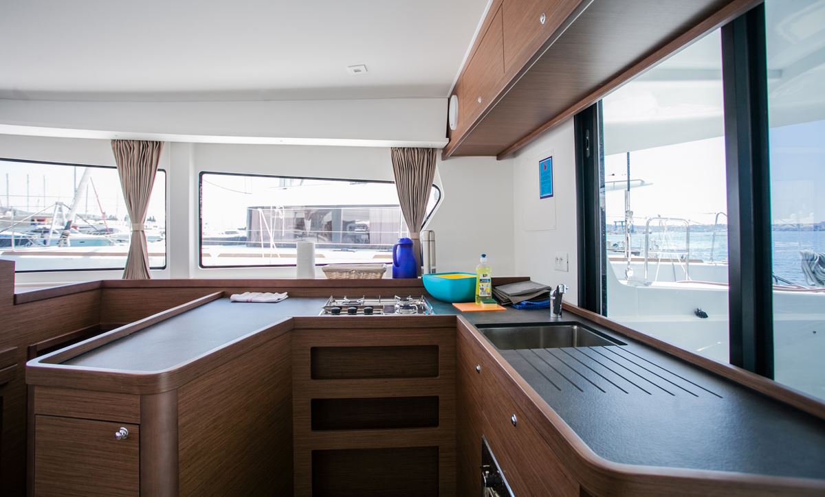 фото Lagoon 42 6