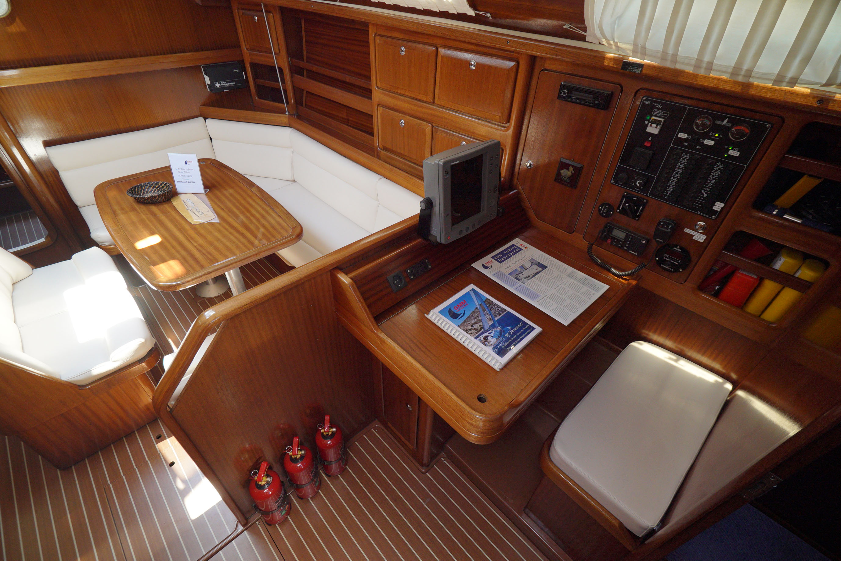 صور Bavaria 42 5