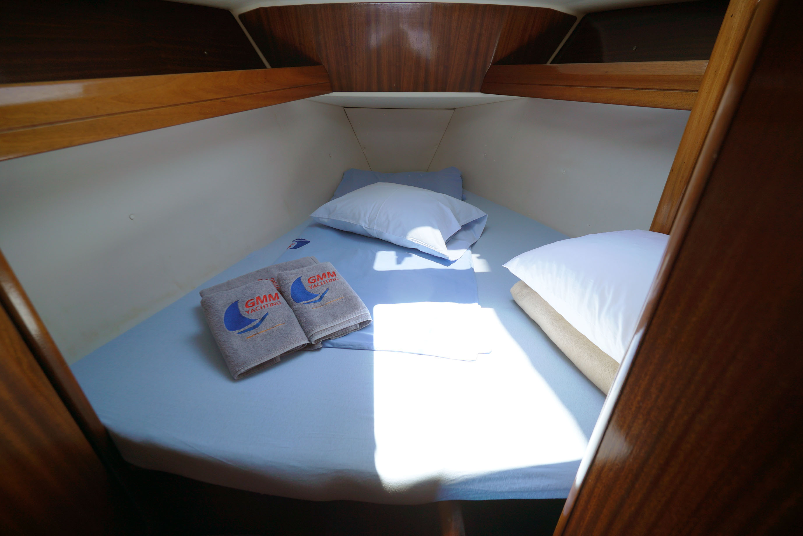 صور Bavaria 42 10