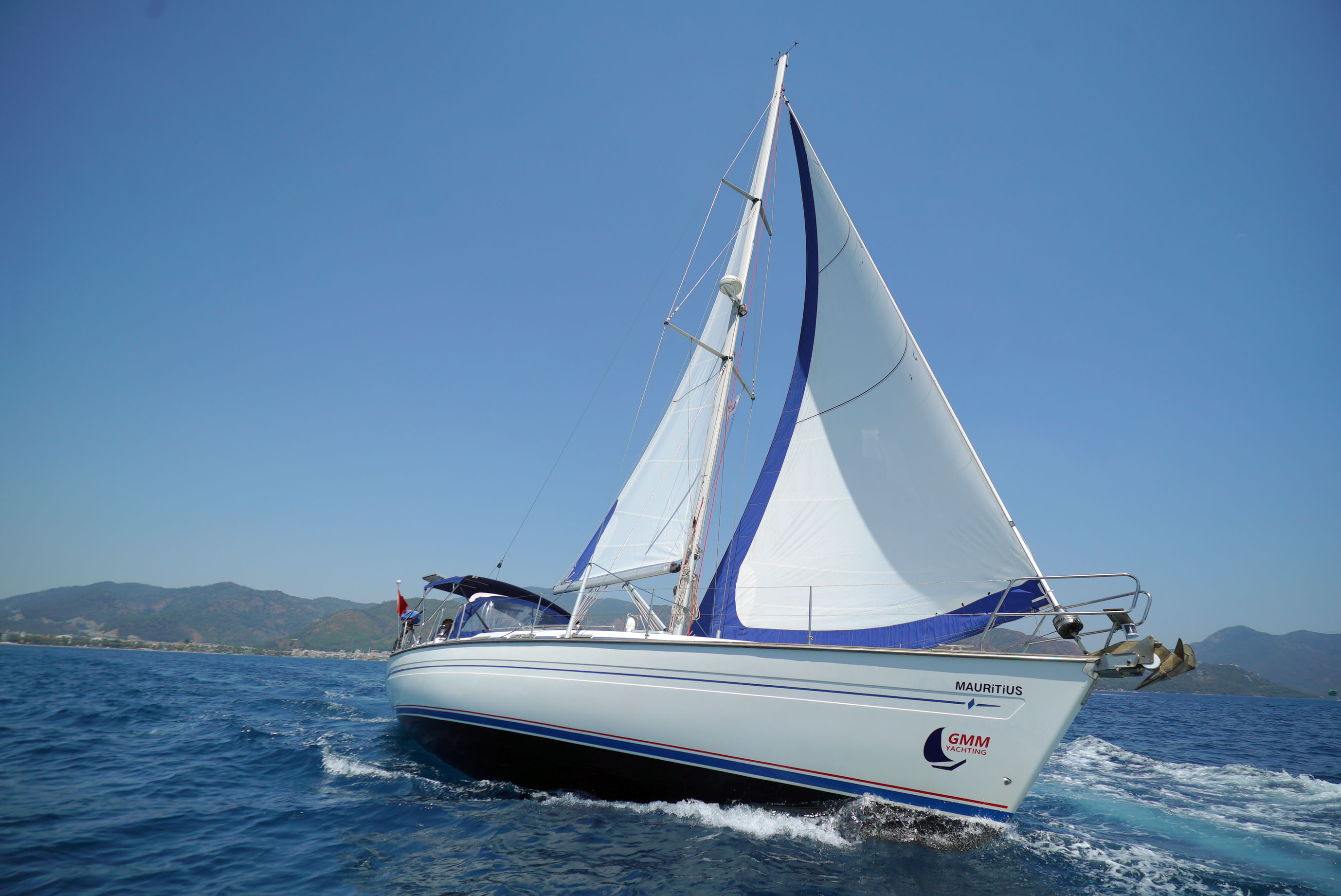 صور Bavaria 42 16