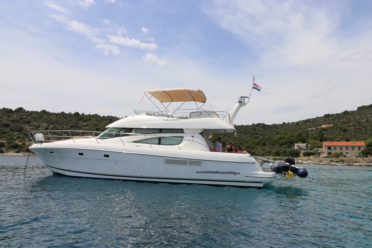 صور Prestige 46 Fly 11