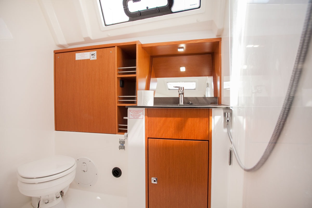 foto Bavaria Cruiser 41 8