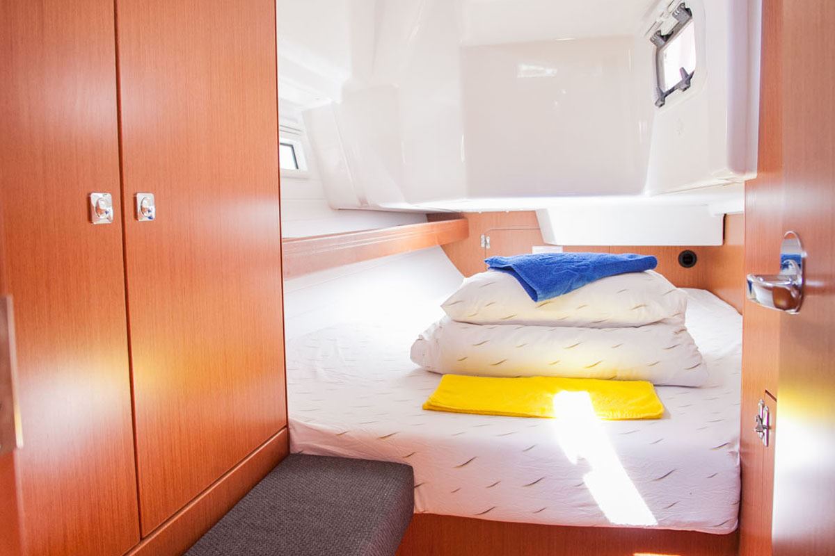 foto Bavaria Cruiser 34 9