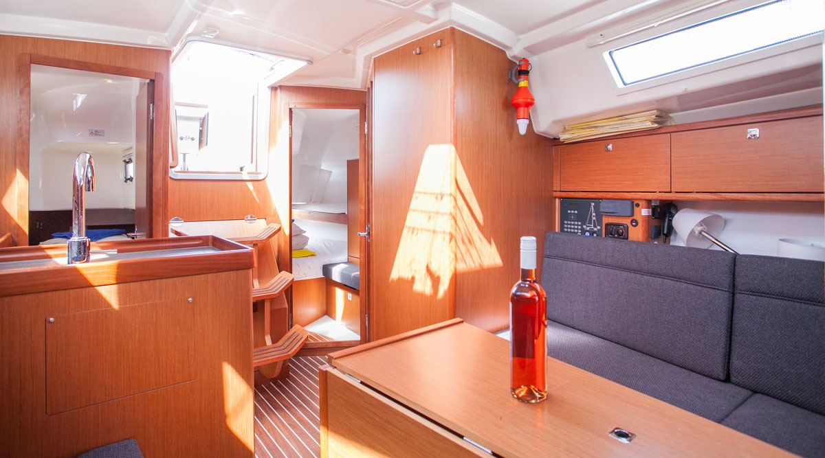 foto Bavaria Cruiser 34 15