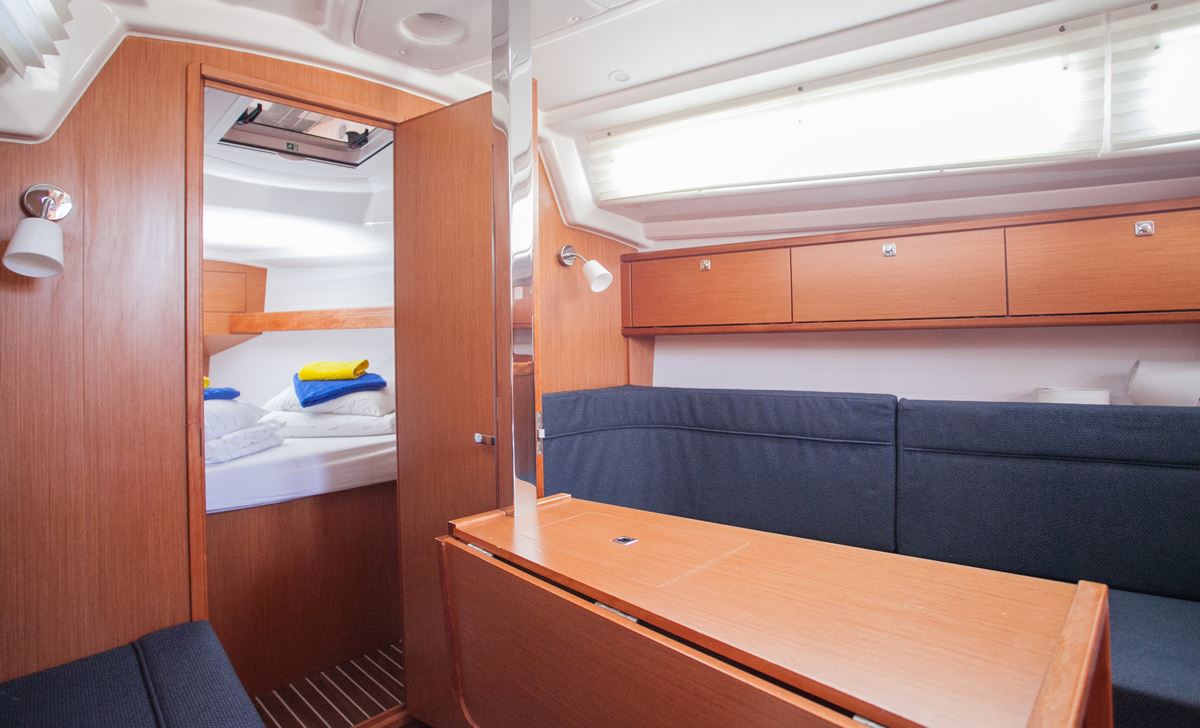 照片 Bavaria Cruiser 34 12