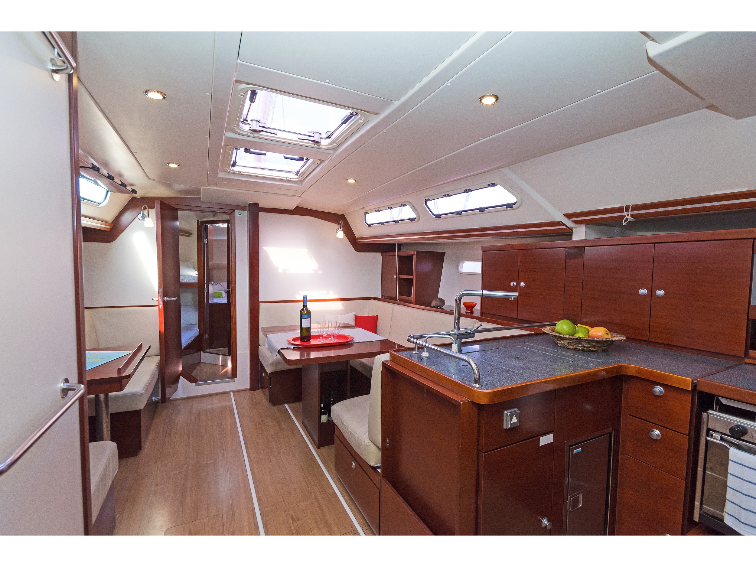 фото Hanse 430e 16