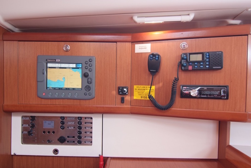 Foto Oceanis 40 13