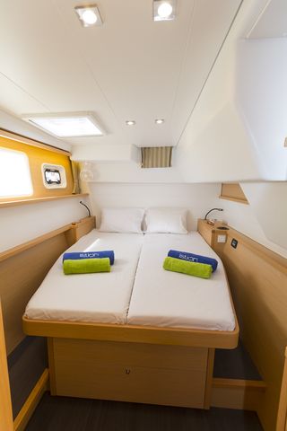 foto Lagoon 450  Flybridge 6