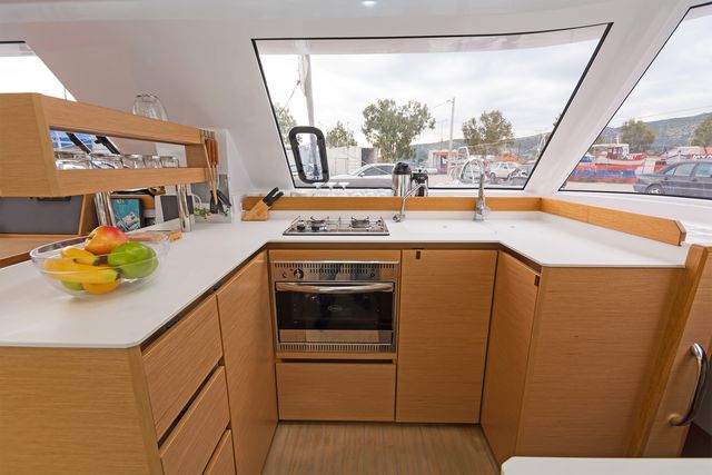 фото Nautitech Open 40 10