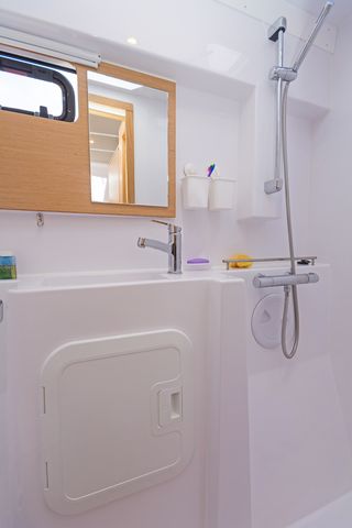 фото Nautitech Open 40 16