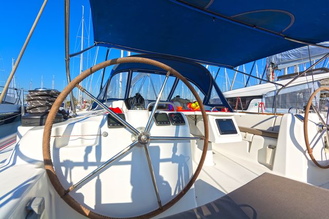 صور Cyclades 50.5 25