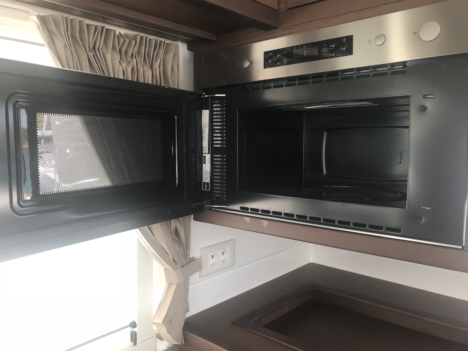 foto Lagoon 450  Flybridge 16