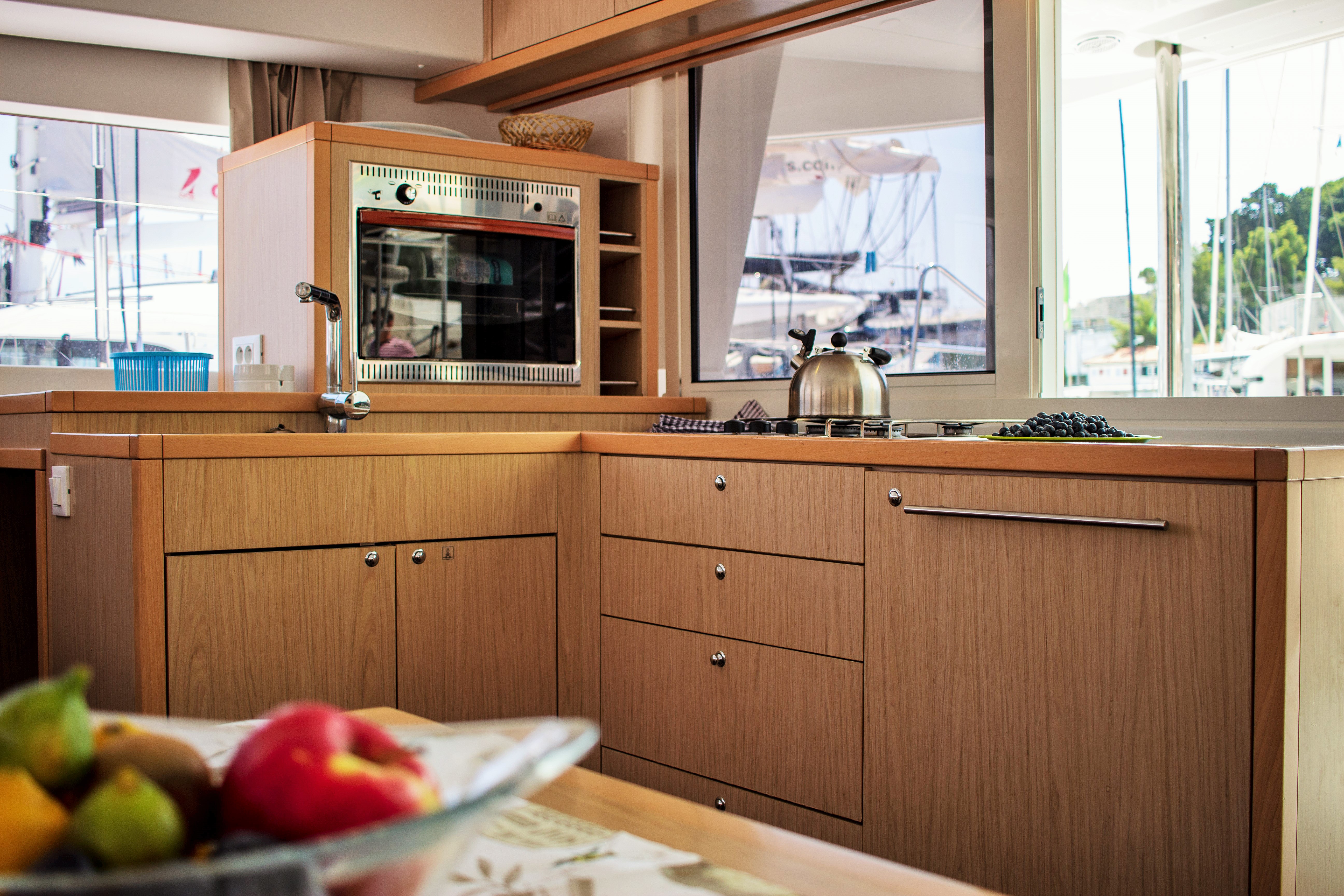 foto Lagoon 400 S2 7