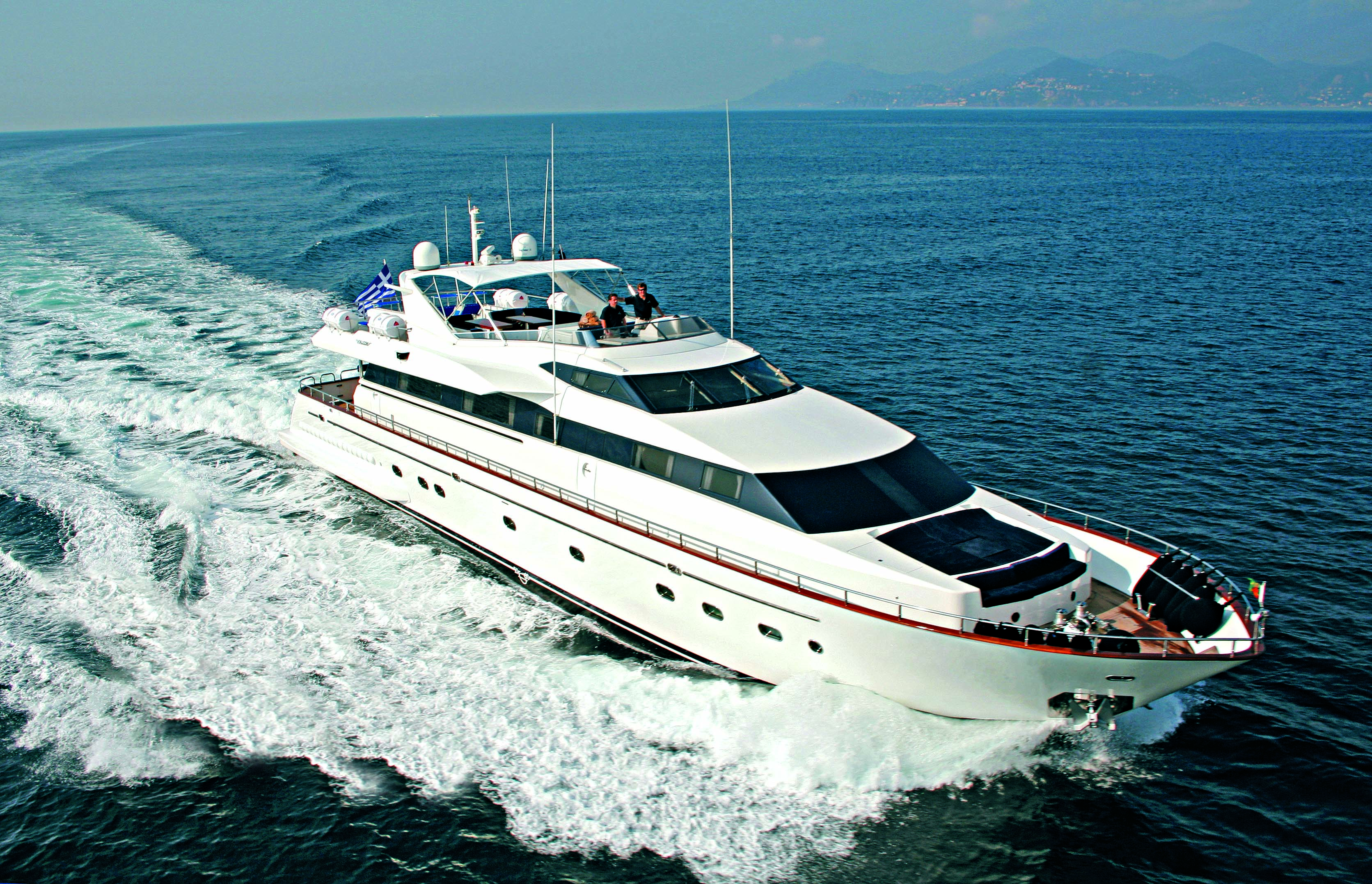 фото Falcon 100 2