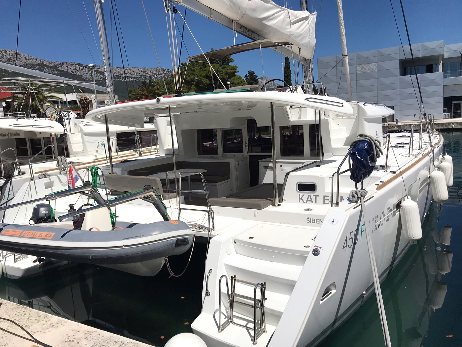 foto Lagoon 450  Flybridge 4