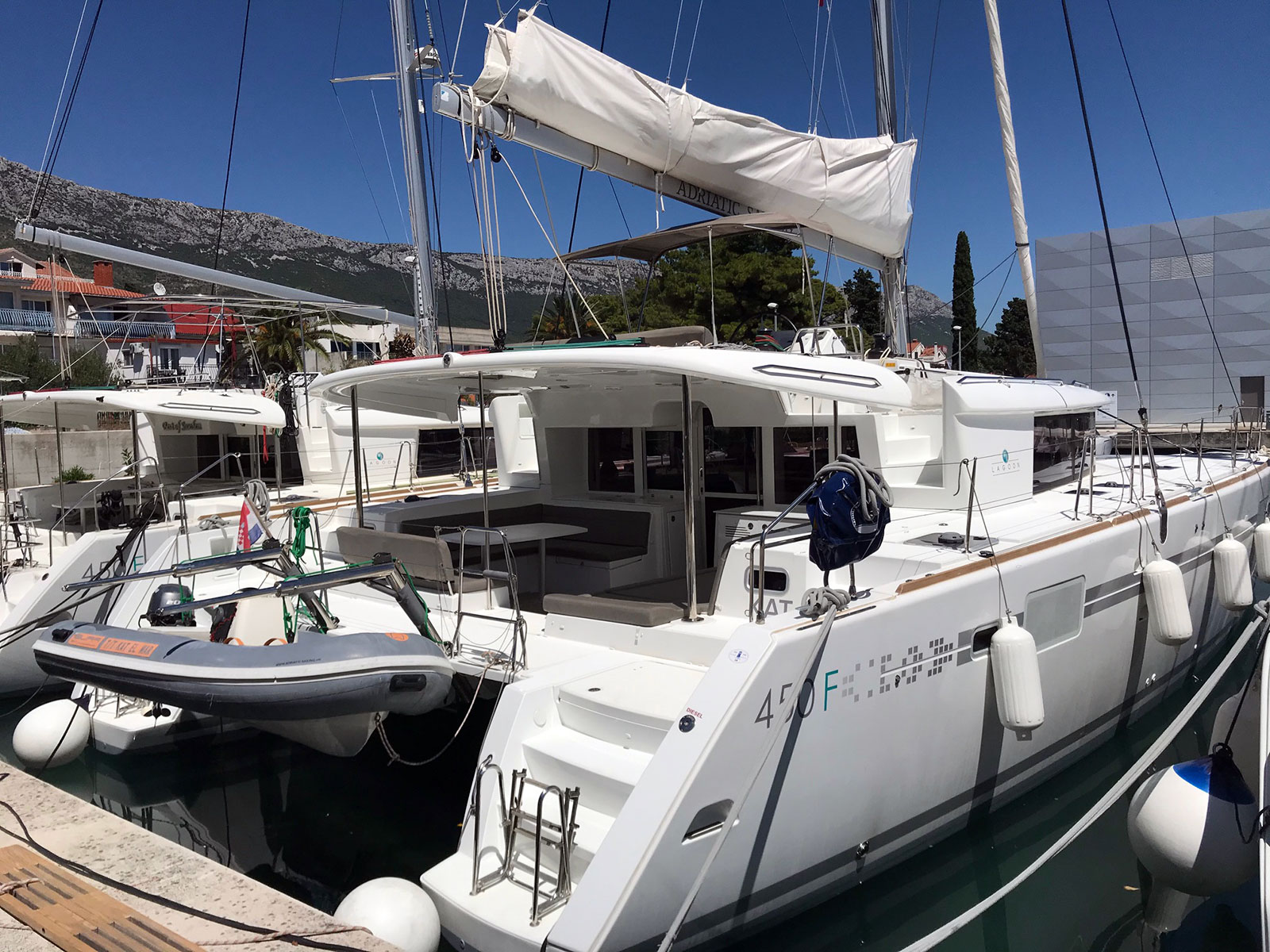 foto Lagoon 450  Flybridge 5
