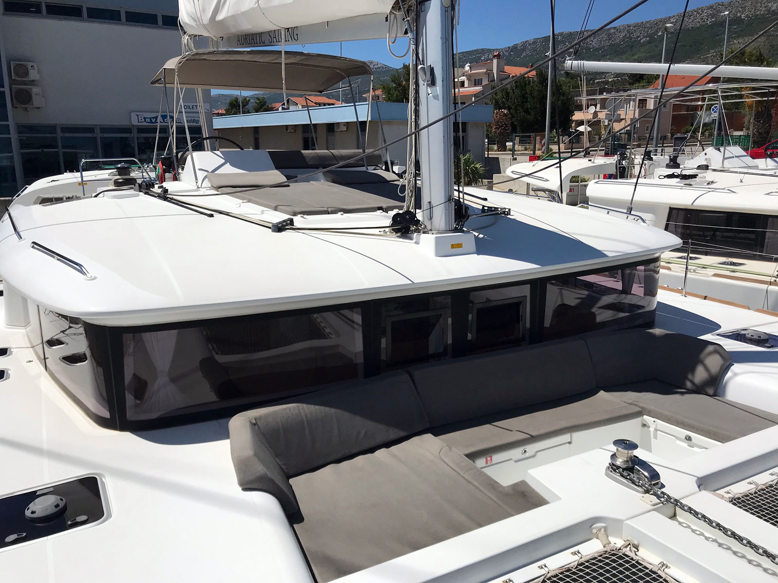foto Lagoon 450  Flybridge 9