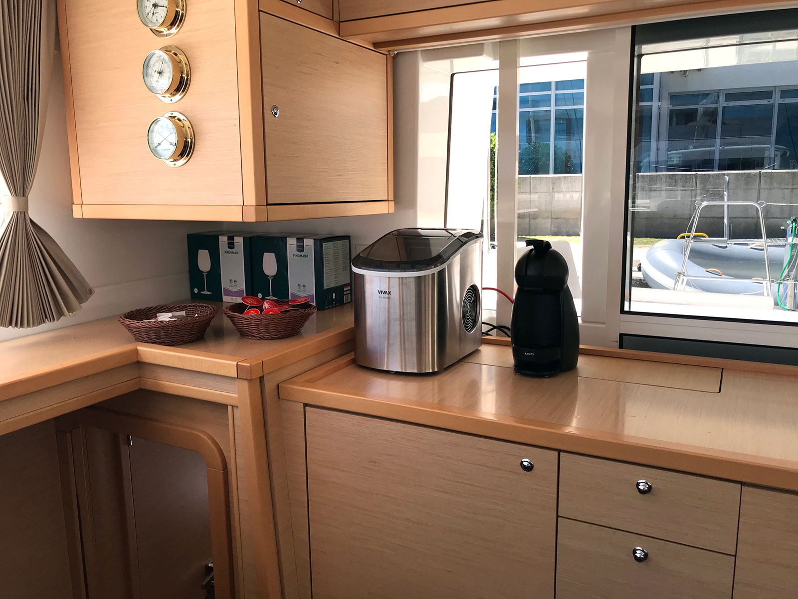 foto Lagoon 450  Flybridge 15