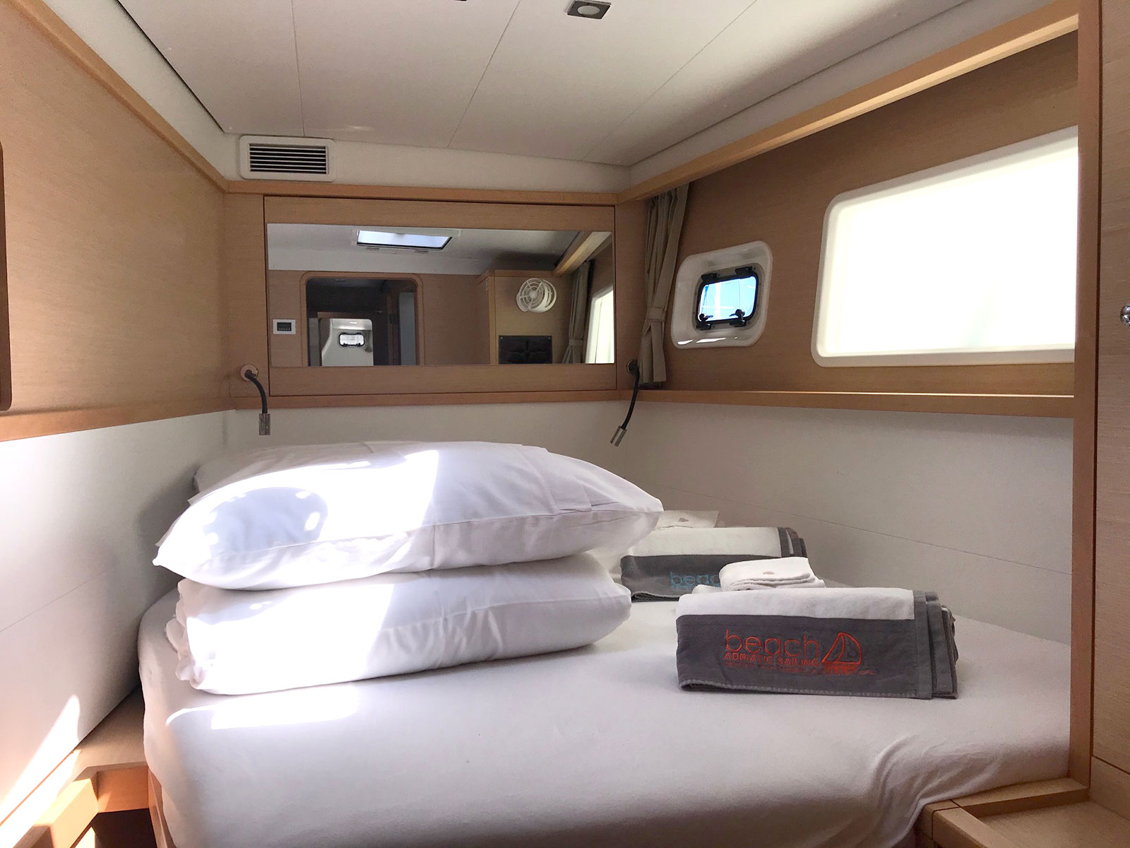 foto Lagoon 450  Flybridge 20