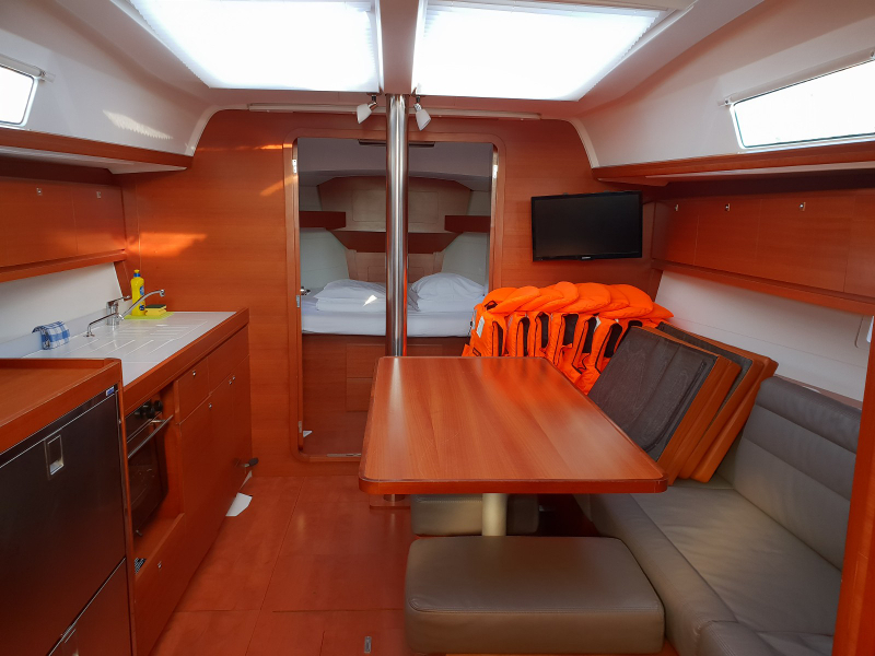 foto Dufour 382 Grand Large 17