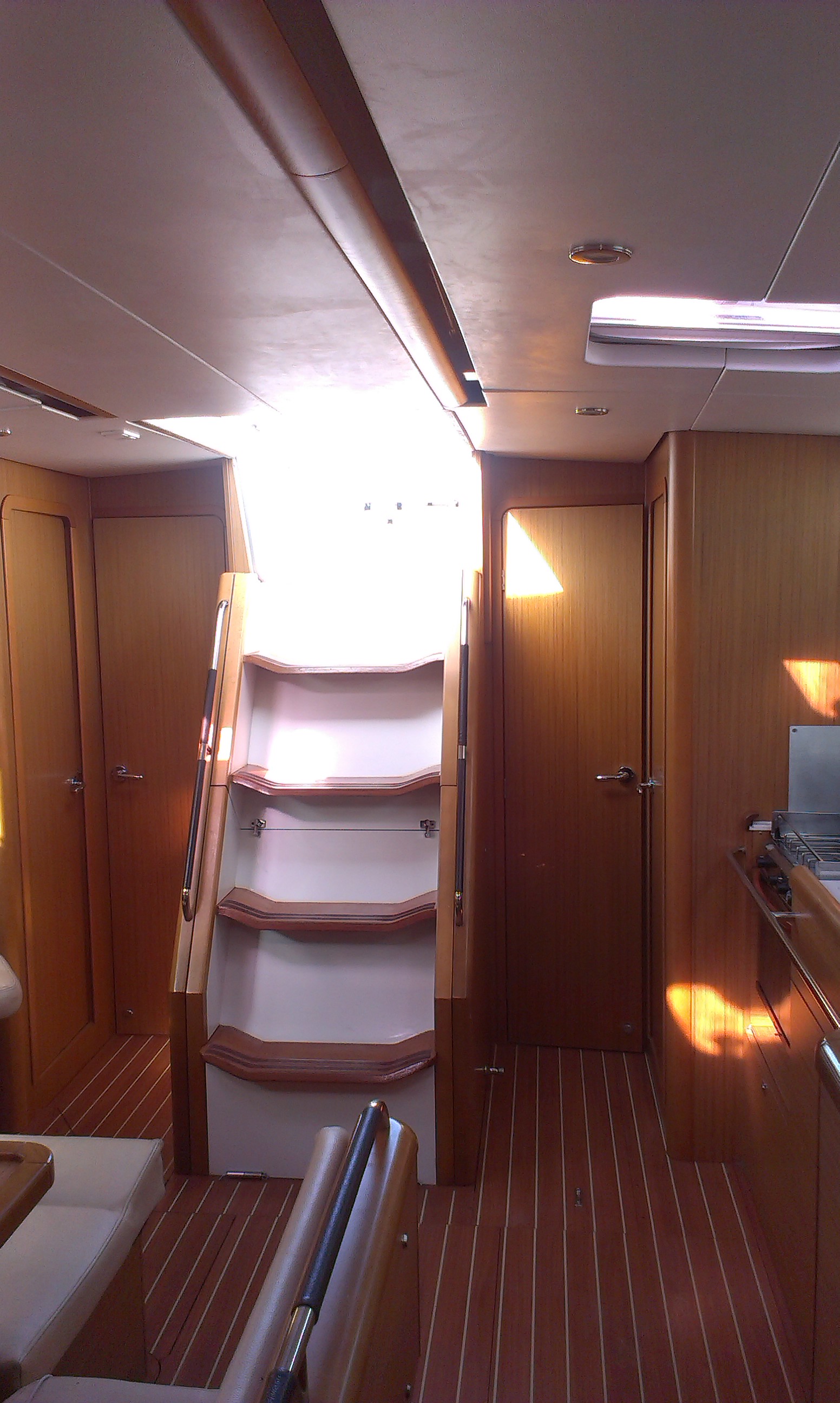 фото Sun Odyssey 44 i 4