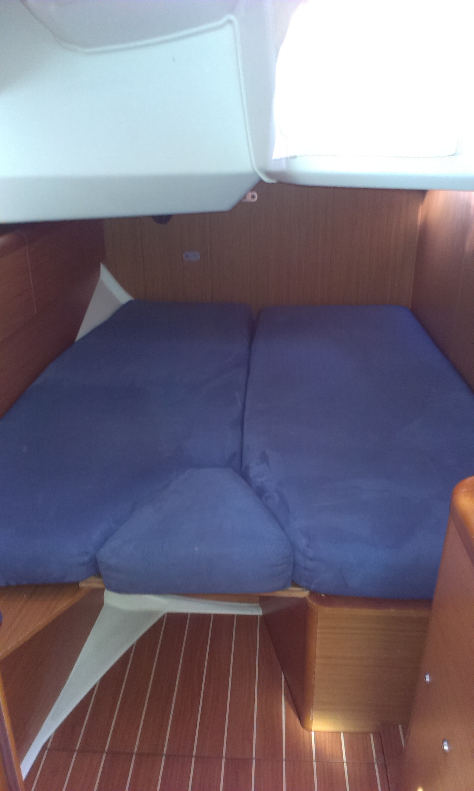 фото Sun Odyssey 44 i 7