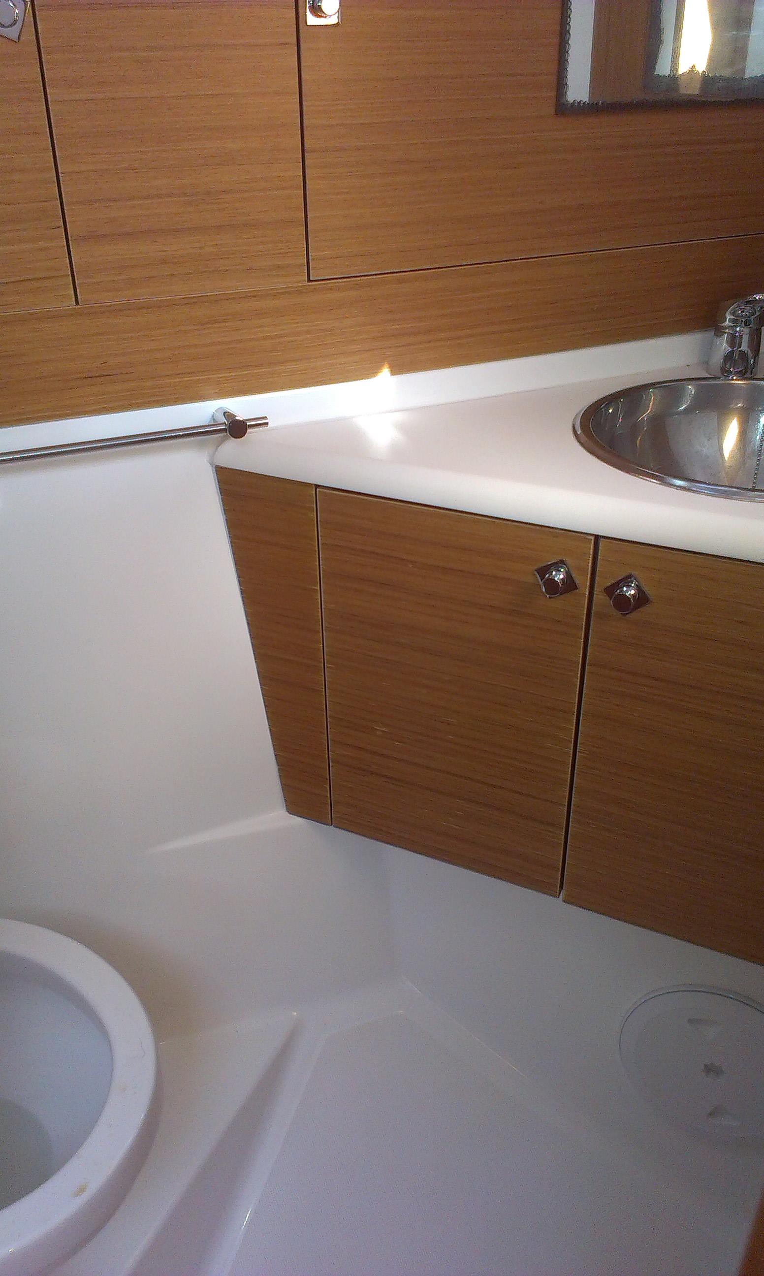 фото Sun Odyssey 44 i 8