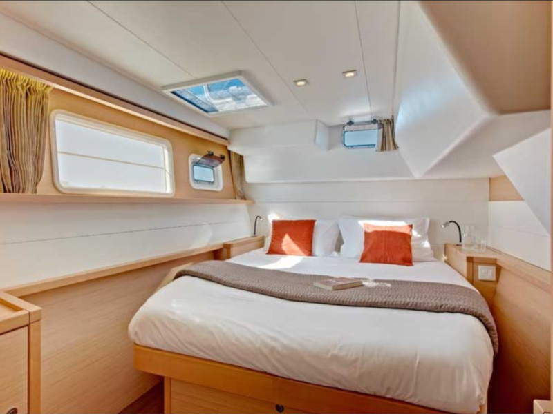 صور Lagoon 450 Sport 2