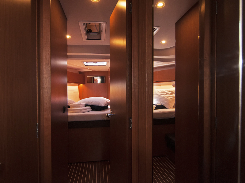 foto Bavaria Cruiser 51 18