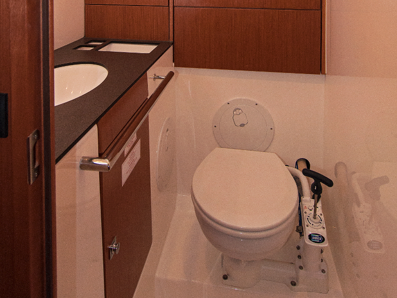 foto Bavaria Cruiser 46 9