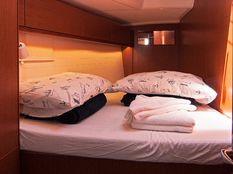 foto Bavaria Cruiser 46 14