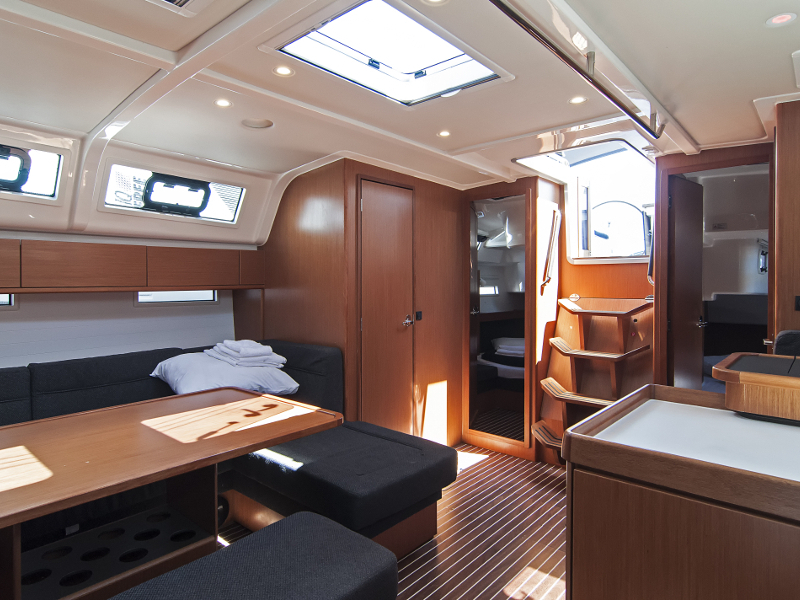 foto Bavaria Cruiser 51 19