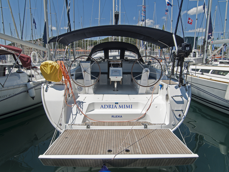 foto Bavaria Cruiser 46 17