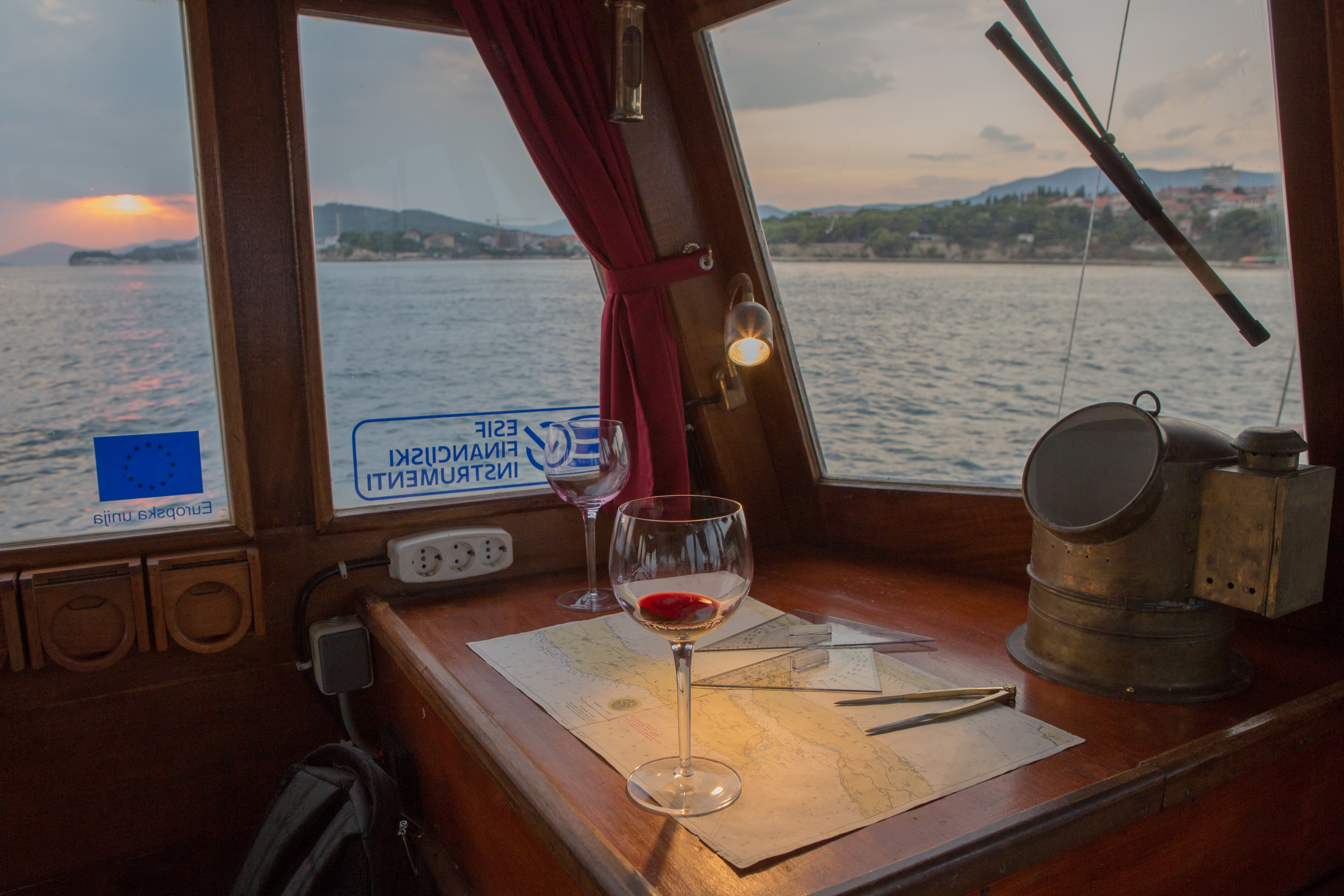 Boat image
