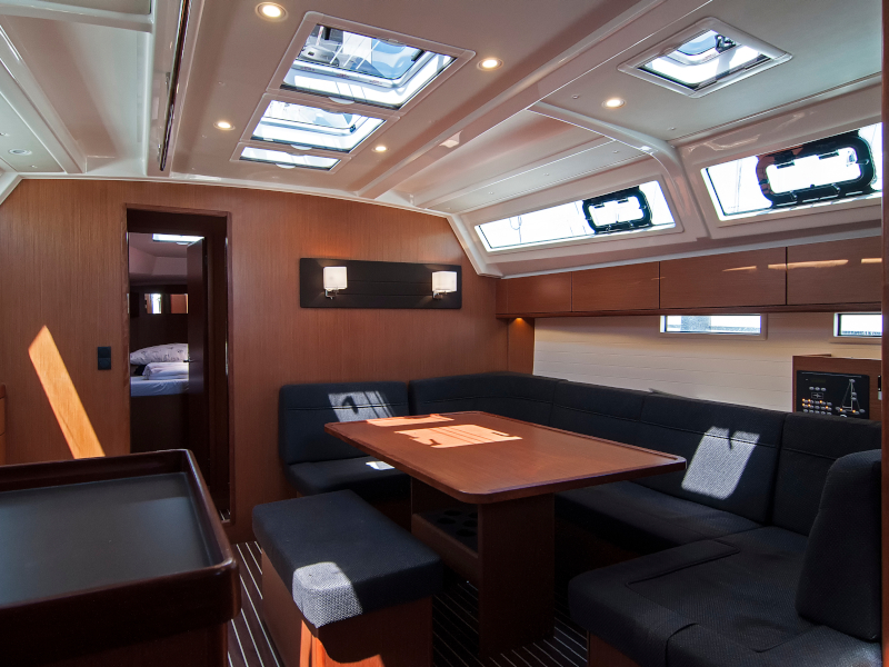 foto Bavaria Cruiser 46 19