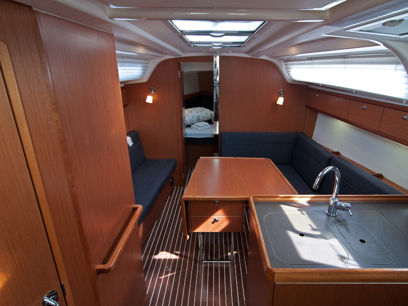 foto Bavaria Cruiser 37 7