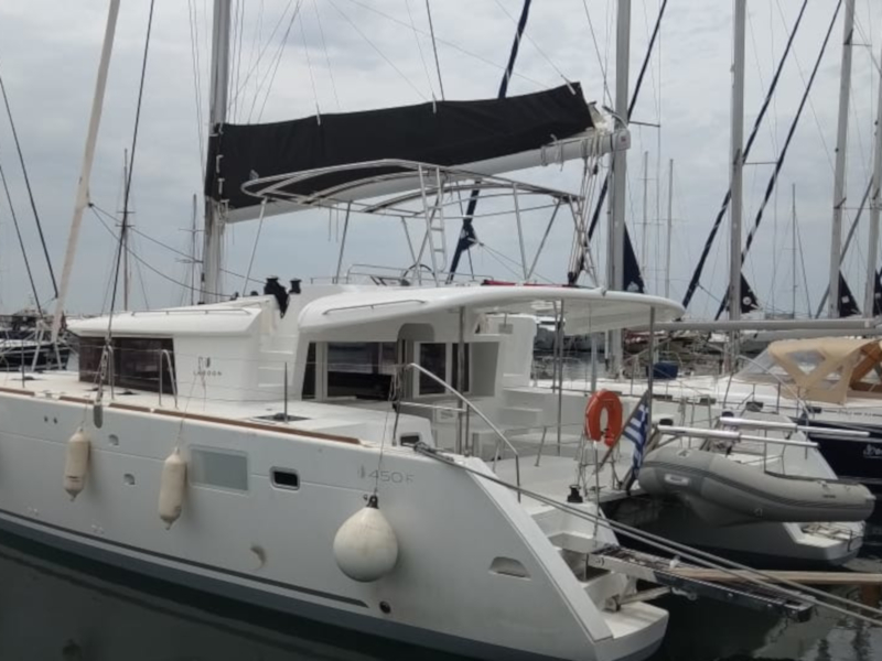foto Lagoon 450  Flybridge 7