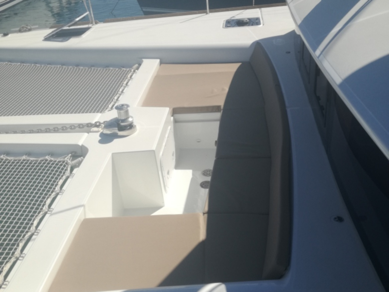 foto Lagoon 450  Flybridge 17