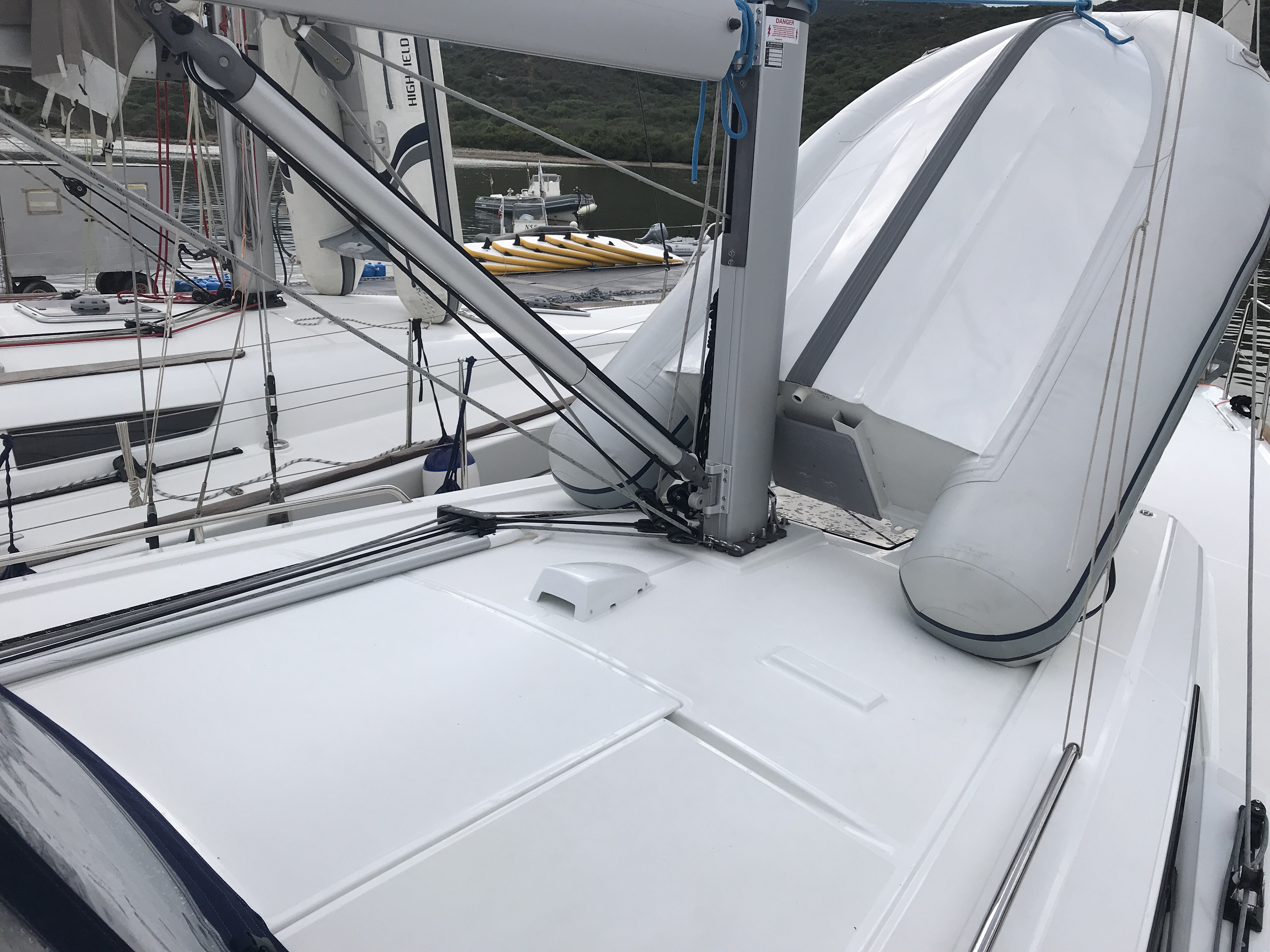 صور Oceanis 38.1 5