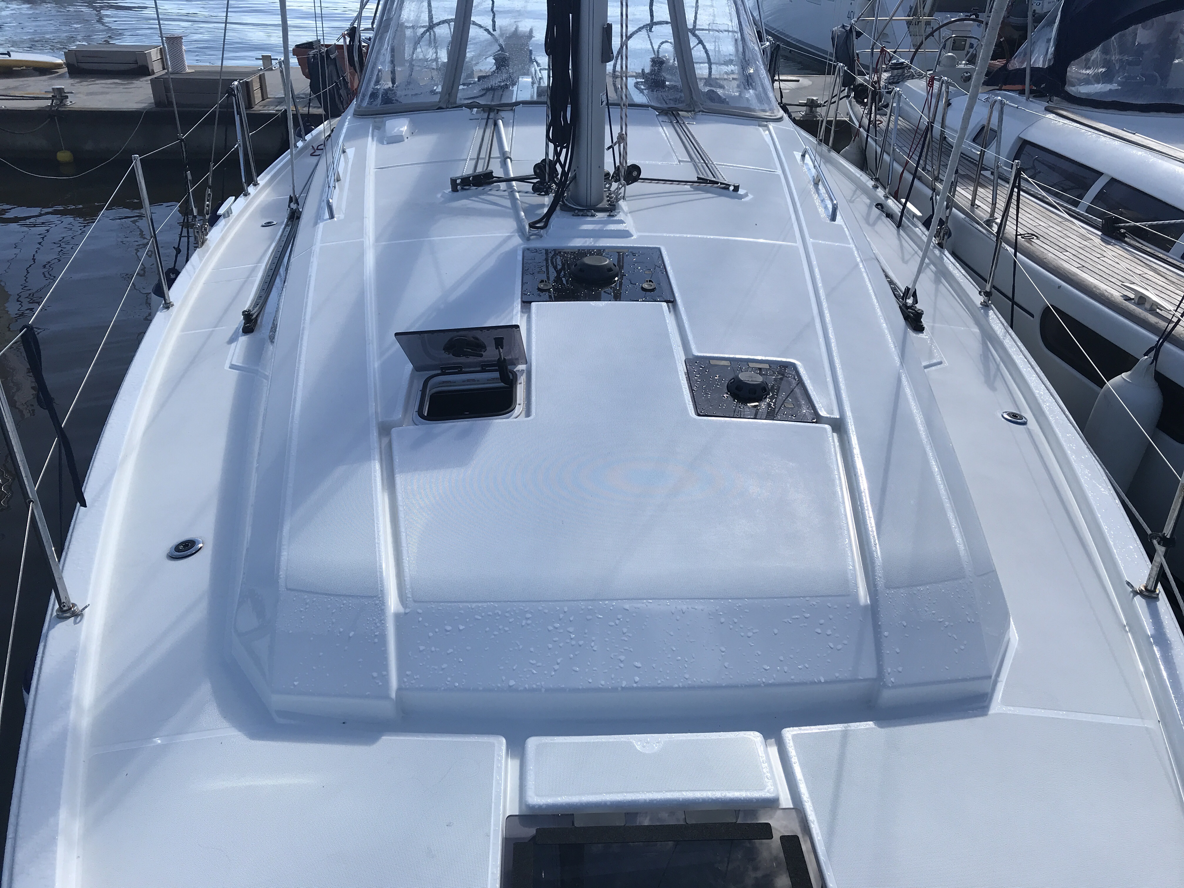 фото Oceanis 41.1 8