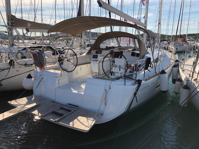 Sun Odyssey 449